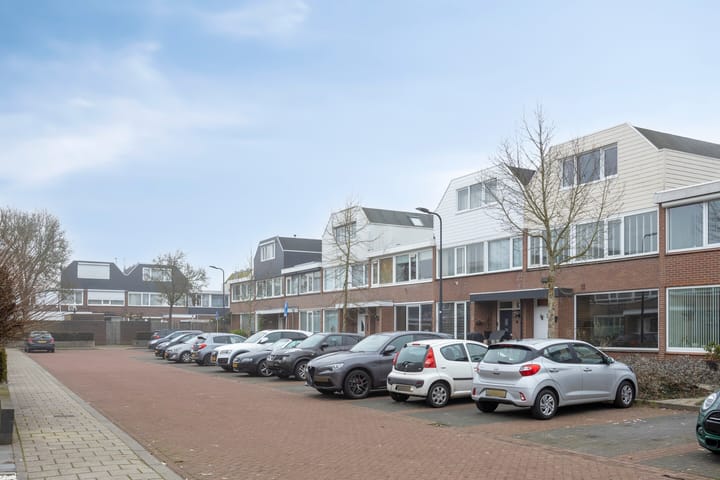 Foto 47 van Johan Enthovenstraat 32