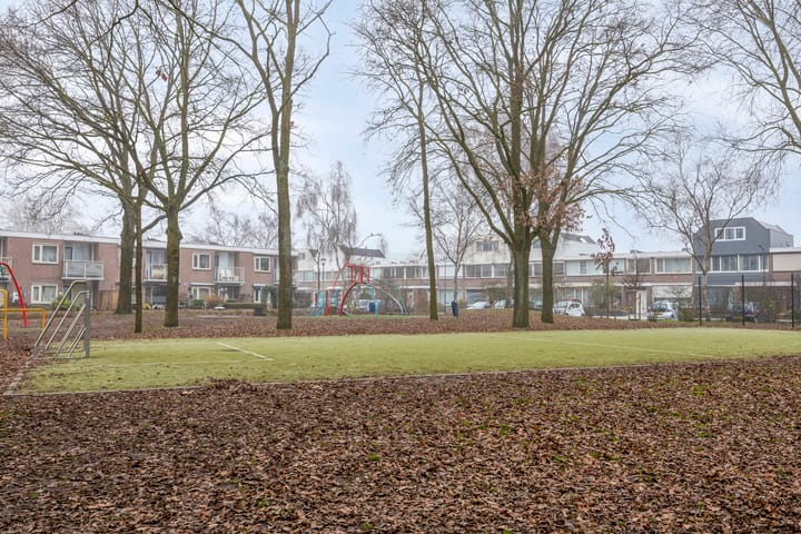 Foto 49 van Johan Enthovenstraat 32