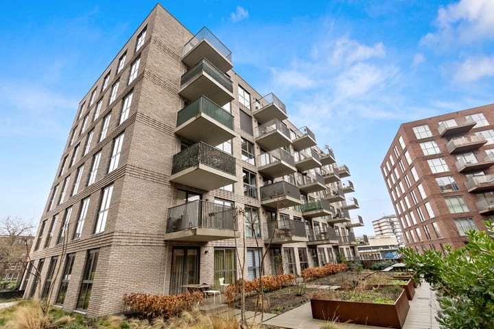 Photo 42 of Diepeveenstraat 99