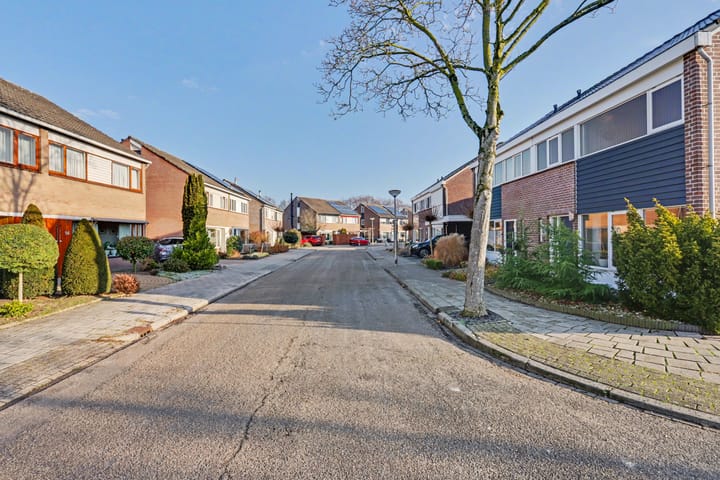 Foto 37 van Borg Ewsum 25