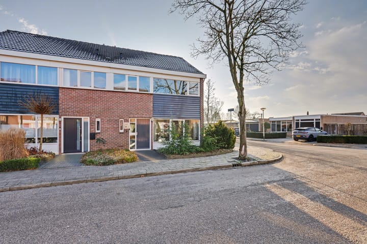 Foto 35 van Borg Ewsum 25