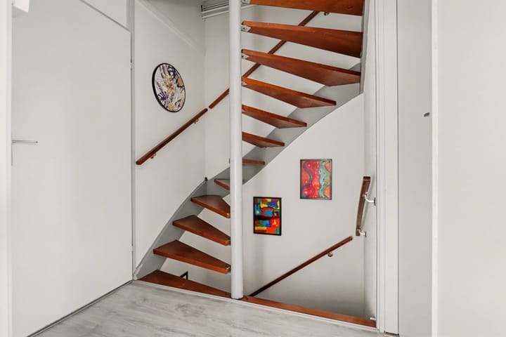 Foto 15 van Borg Ewsum 25