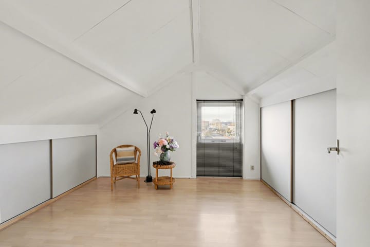 Foto 28 van Borg Ewsum 25