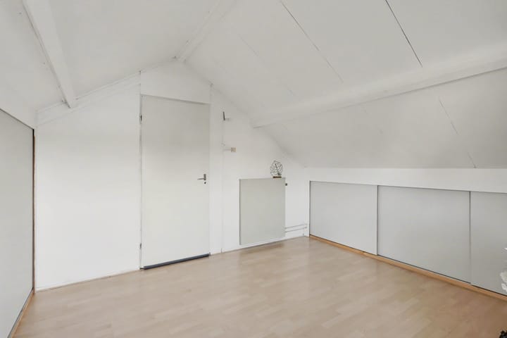 Foto 29 van Borg Ewsum 25