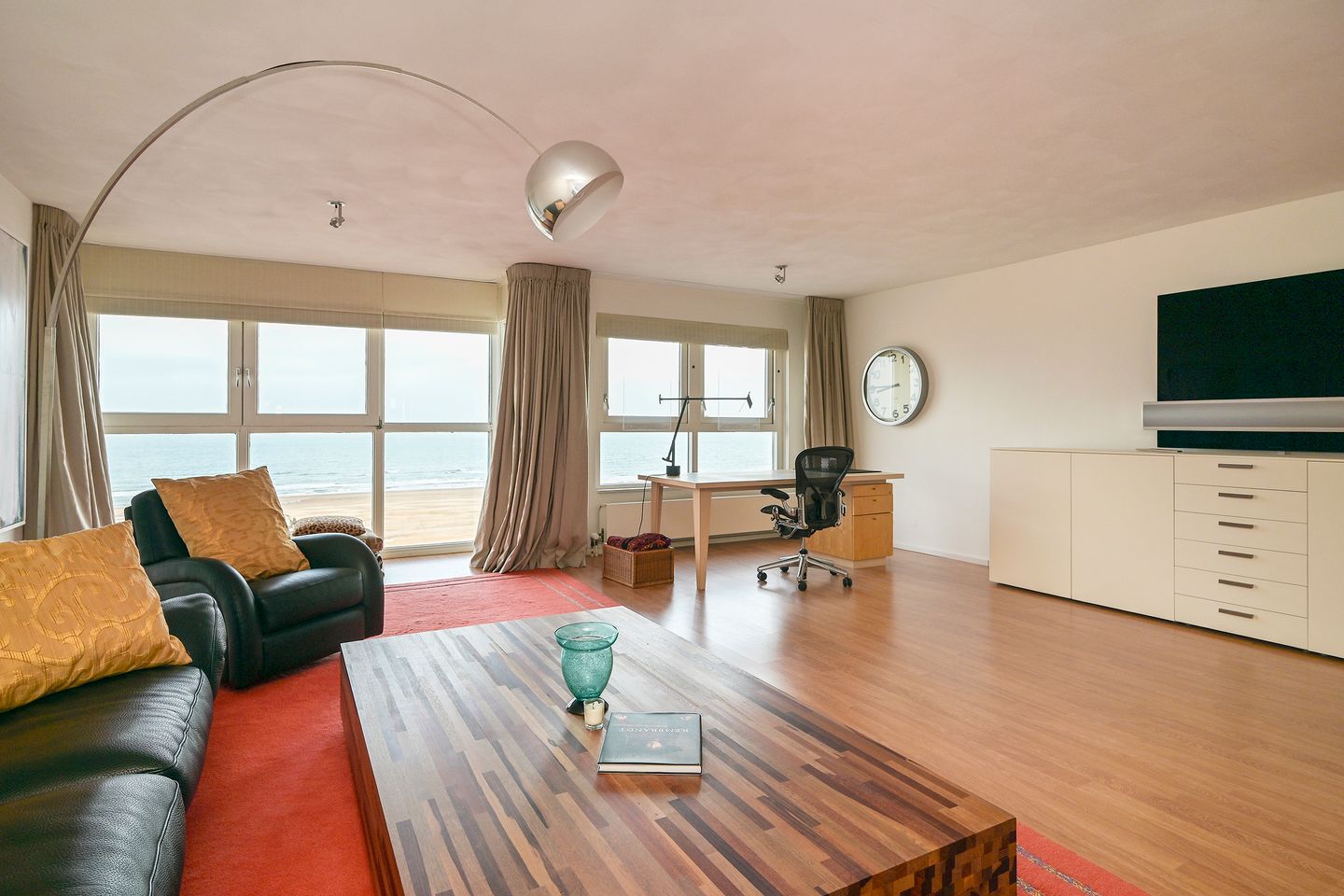 Photo 10 of Scheveningseslag 87