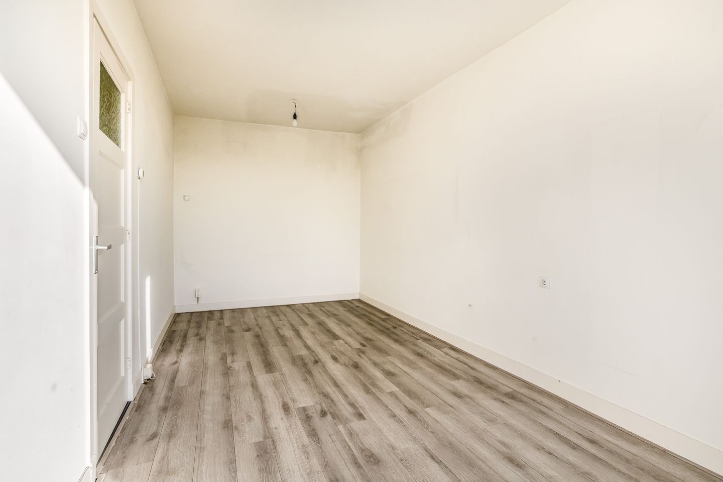 Foto 10 van Oostmaaslaan 147-A