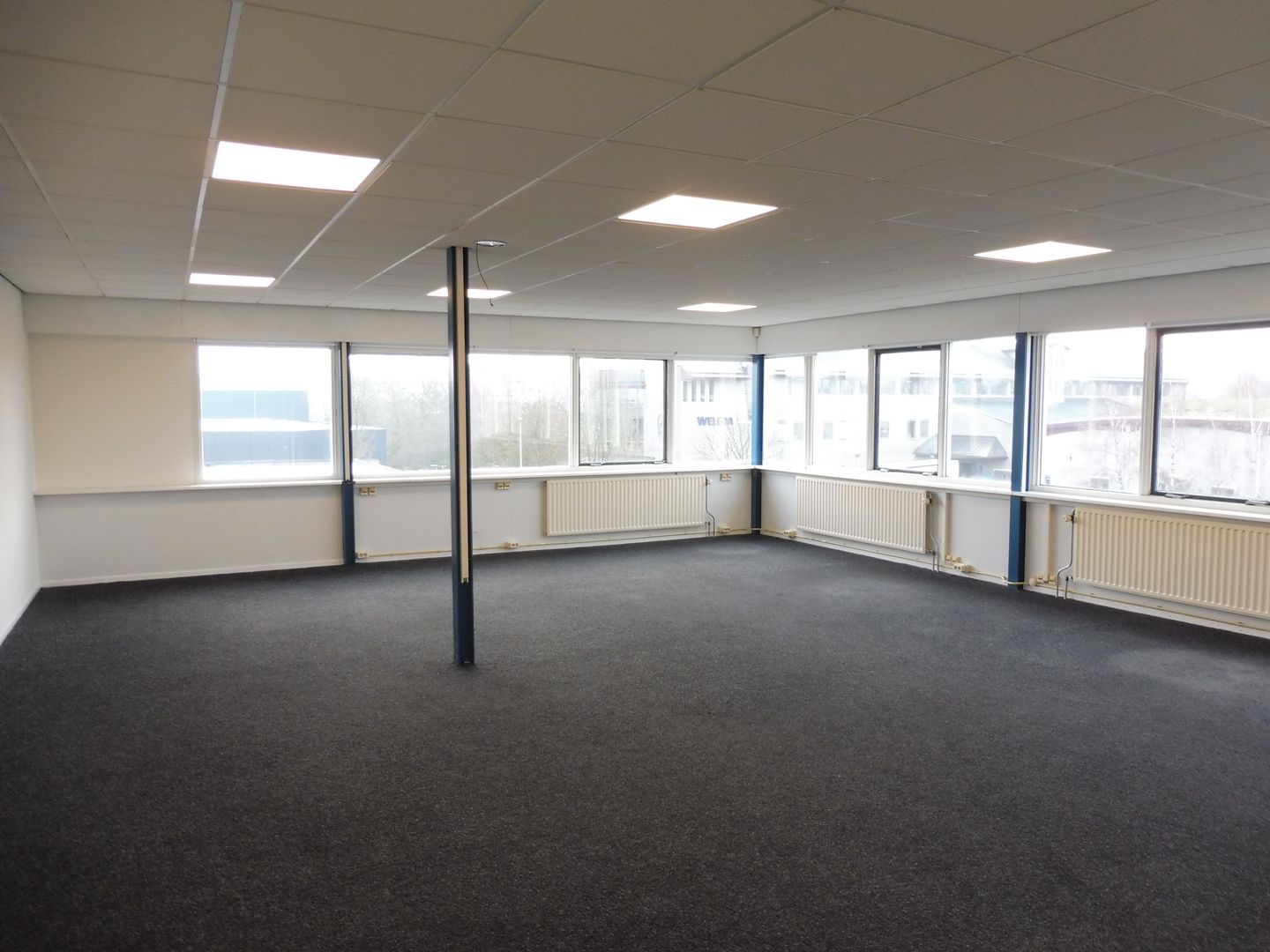 Bekijk foto 1 van Platinastraat 100