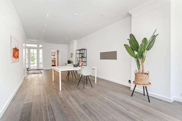 Photo 17 of Tollensstraat 107