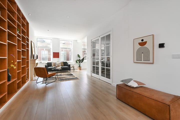 Photo 27 of Tollensstraat 107