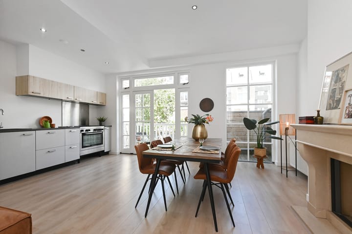 Photo 35 of Tollensstraat 107