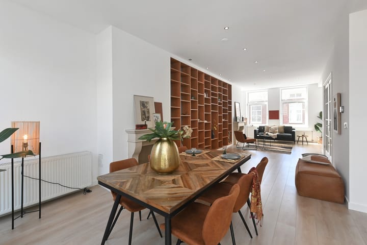 Photo 40 of Tollensstraat 107