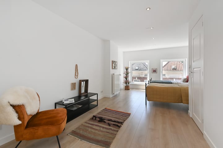 Photo 48 of Tollensstraat 107