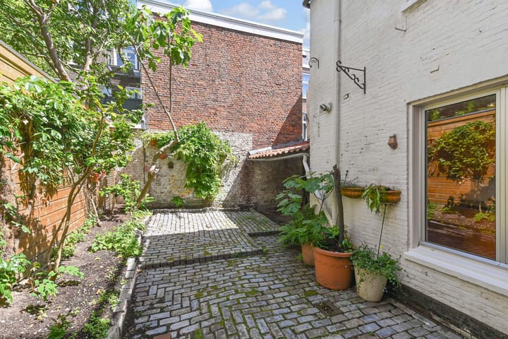 Photo 55 of Tollensstraat 107