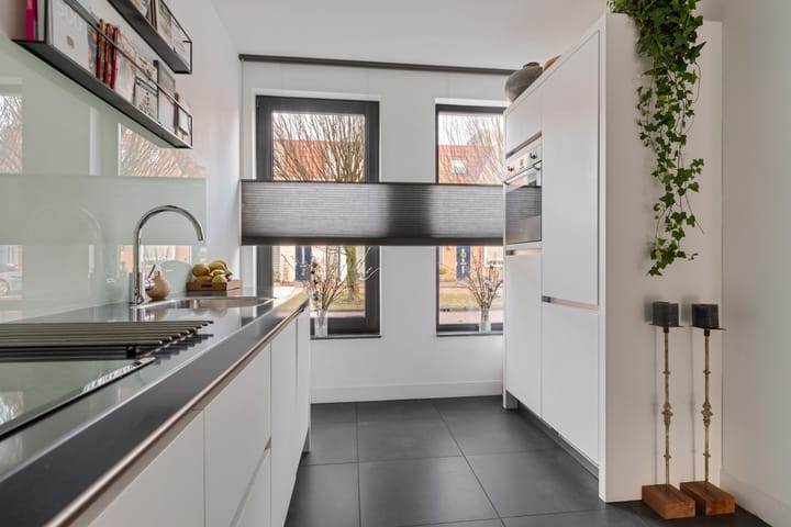 Foto 7 van Chris Lanooystraat 11