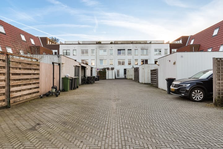 Foto 42 van Chris Lanooystraat 11