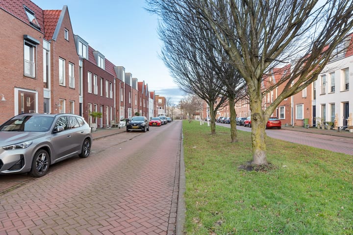 Foto 45 van Chris Lanooystraat 11