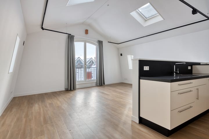 Photo 7 of Kloosterstraat 8-B