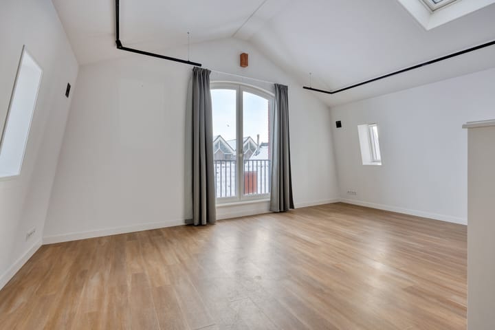 Photo 8 of Kloosterstraat 8-B