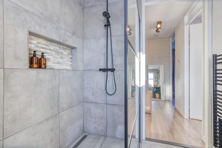 Photo 33 of Wielewaal 11