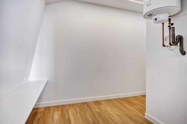 Photo 31 of Kloosterstraat 8-B