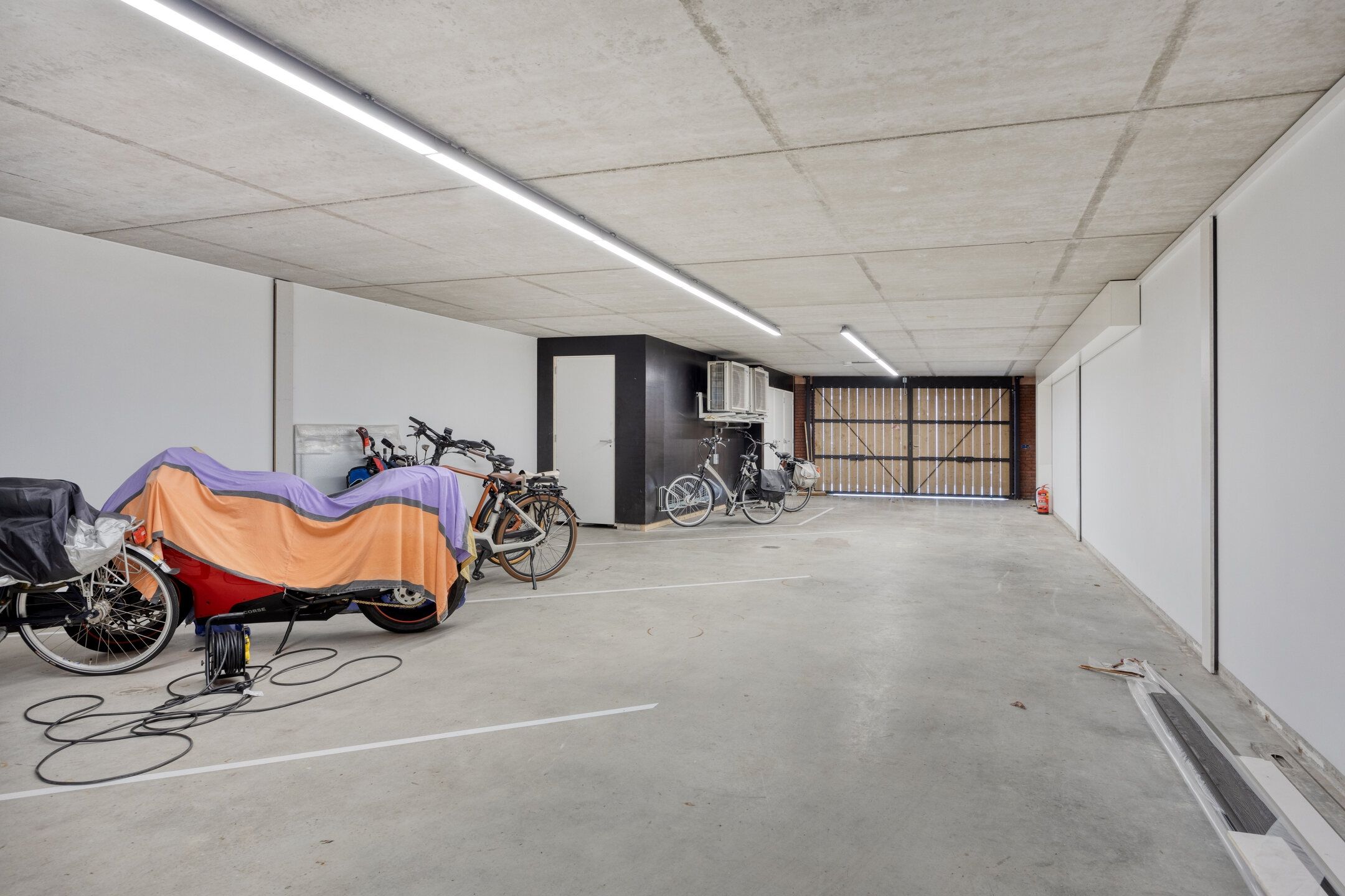 Photo 45 of Kloosterstraat 8-B