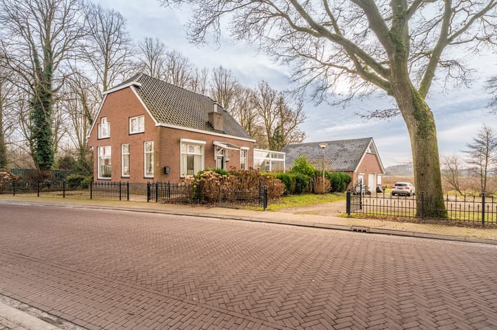 Foto 4 van Hoofdweg 1