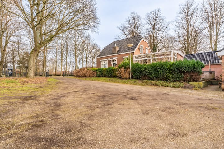 Foto 10 van Hoofdweg 1