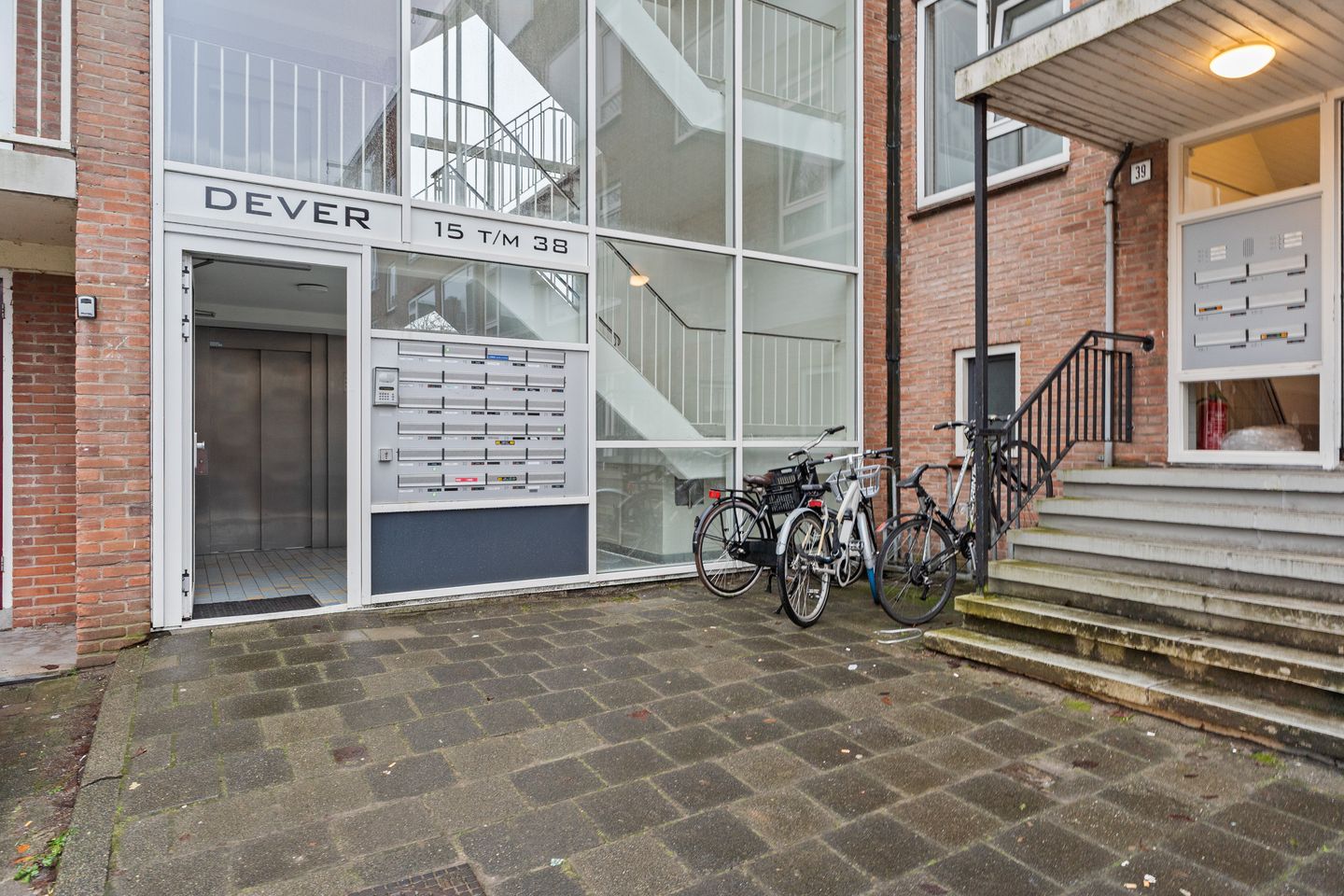 Foto 14 van Dever 16