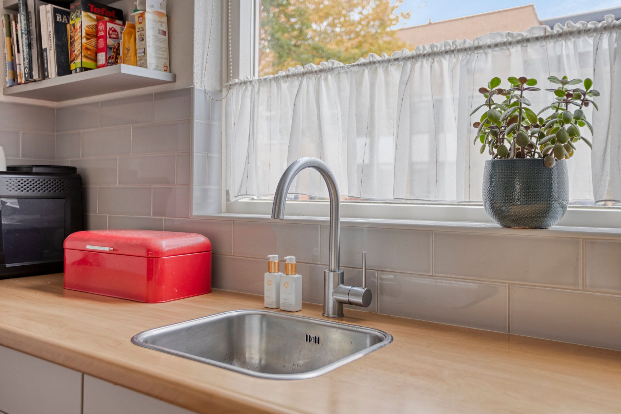 Foto 12 van Gelaarsde Kat 43