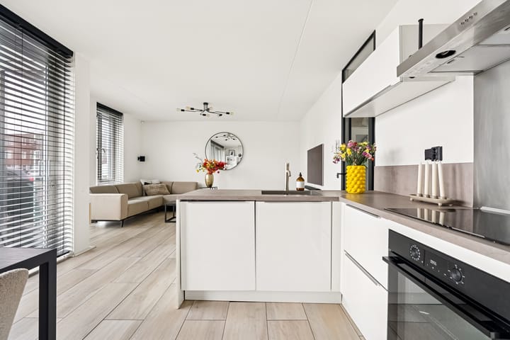 Foto 17 van Nederlandstraat 112