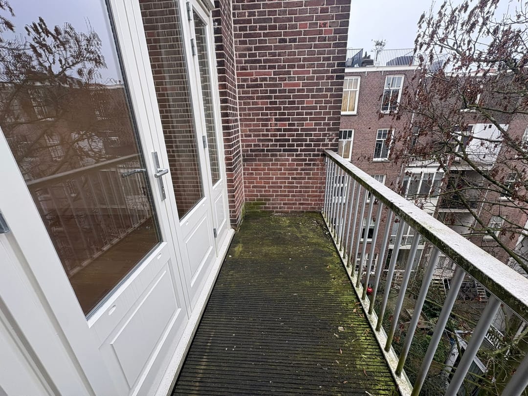 Photo 17 of Frans van Mierisstraat 48-4