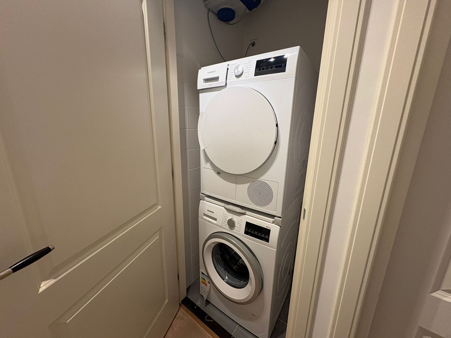 Photo 20 of Frans van Mierisstraat 48-4