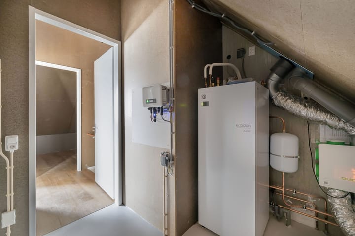 Photo 33 of Knopbies 120