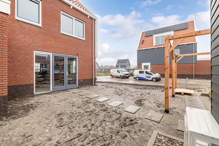 Photo 35 of Knopbies 120