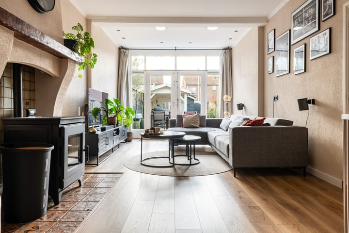 Foto 2 van Weteringstraat 6