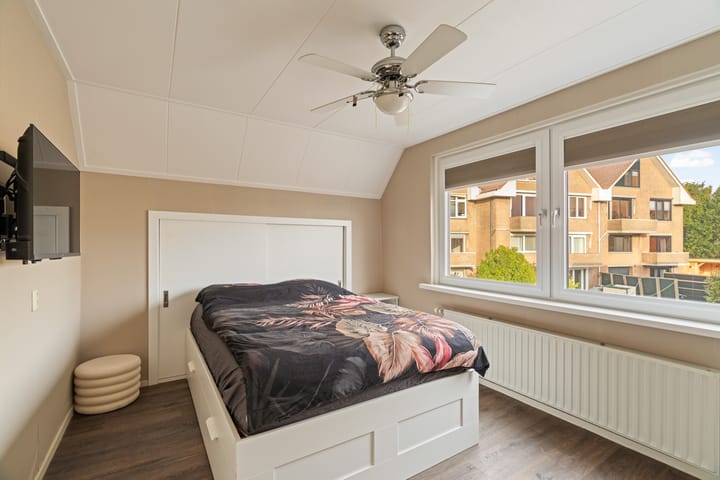 Foto 19 van Aelbrecht van Naaldwijklaan 45