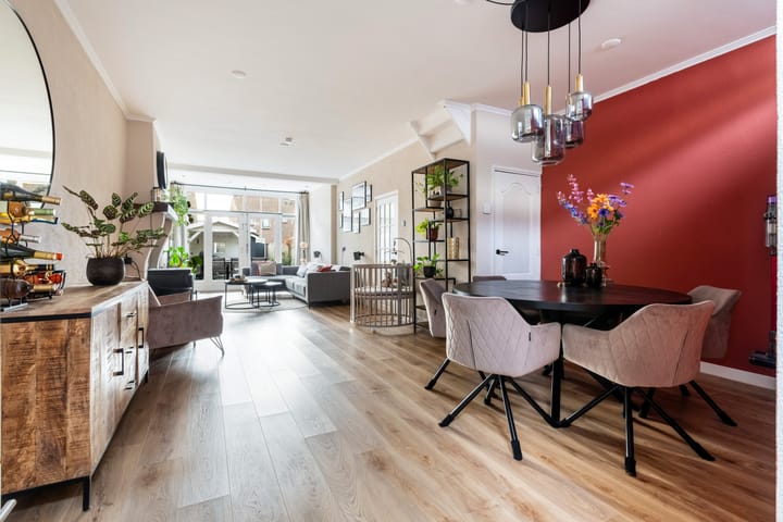 Foto 10 van Weteringstraat 6