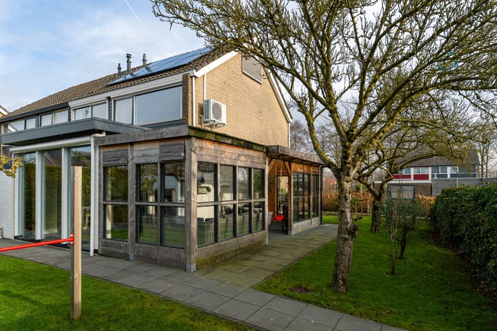 Foto 2 van Grimbeert 8