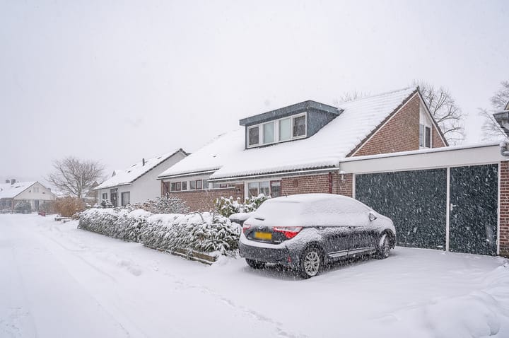 Foto 8 van Margrietlaan 2-A