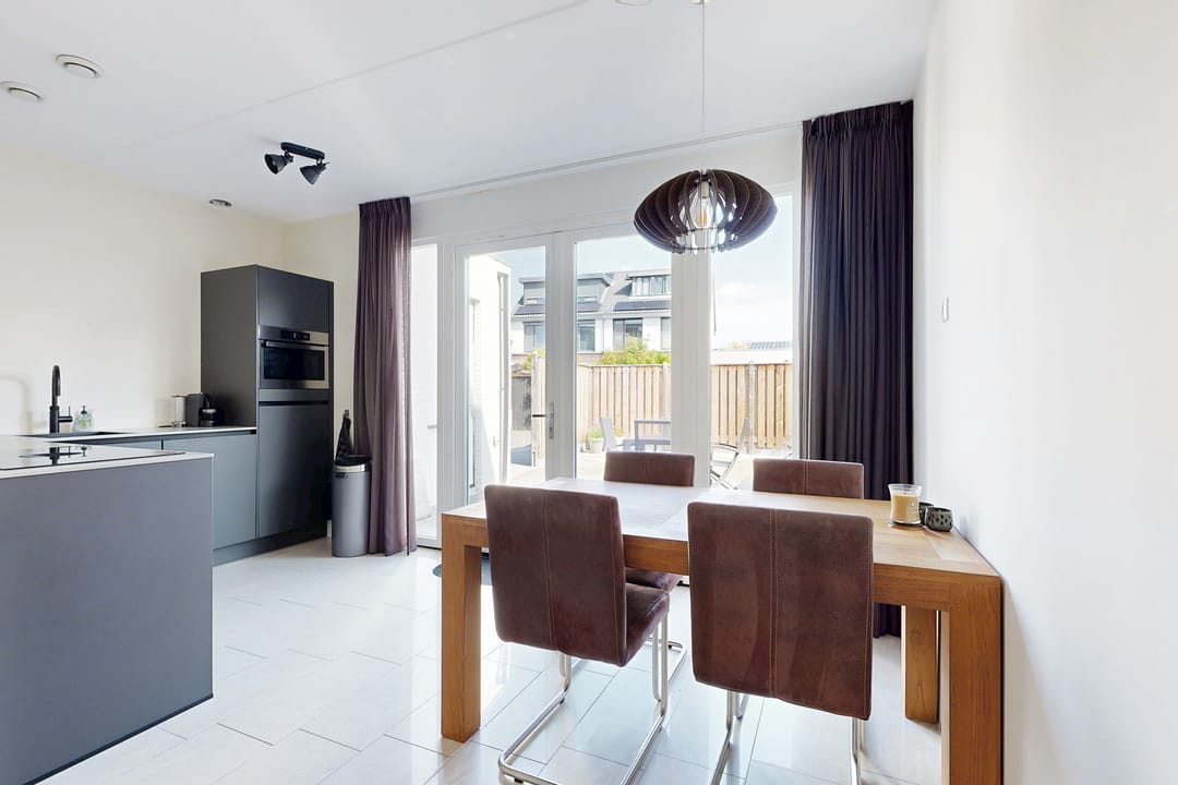 Photo 16 of Kreitenborg 72