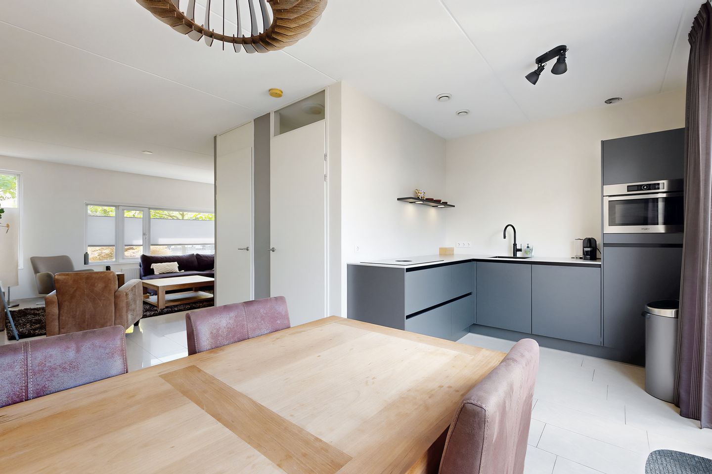 Photo 20 of Kreitenborg 72