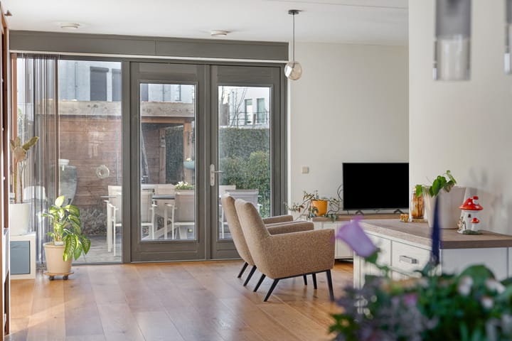 Foto 14 van Verschuurstraat 12