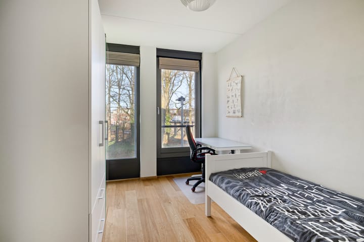 Foto 26 van Verschuurstraat 12