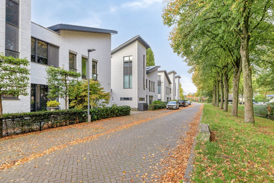 Photo 46 of Verschuurstraat 12