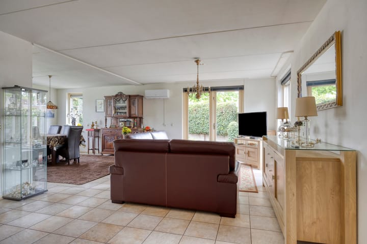 Photo 16 of Juttepeer 13