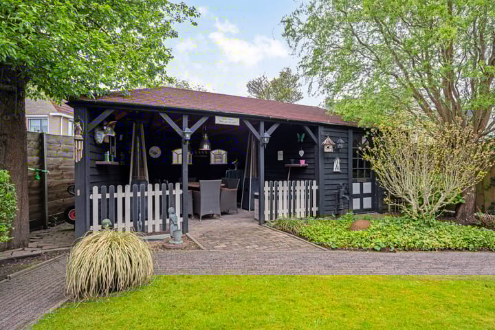 Photo 46 of Juttepeer 13