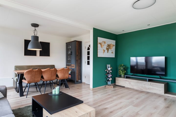 Photo 11 of Van Houtenstraat 48