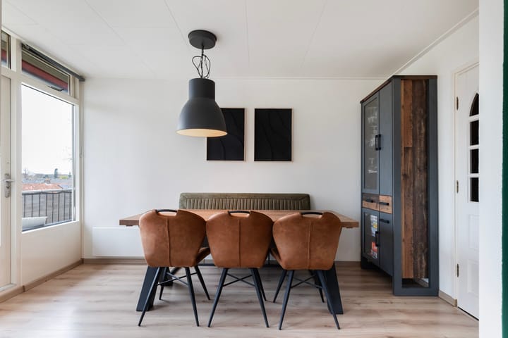 Photo 12 of Van Houtenstraat 48