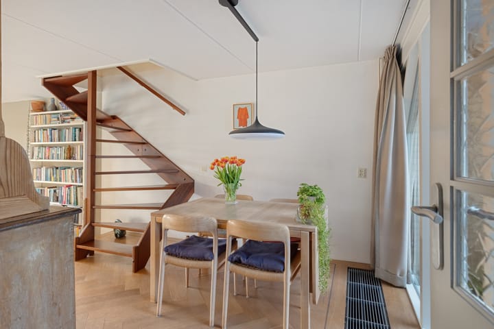 Photo 9 of Weerdslag 28