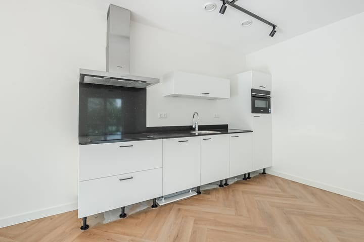 Photo 4 of Blinkert 104